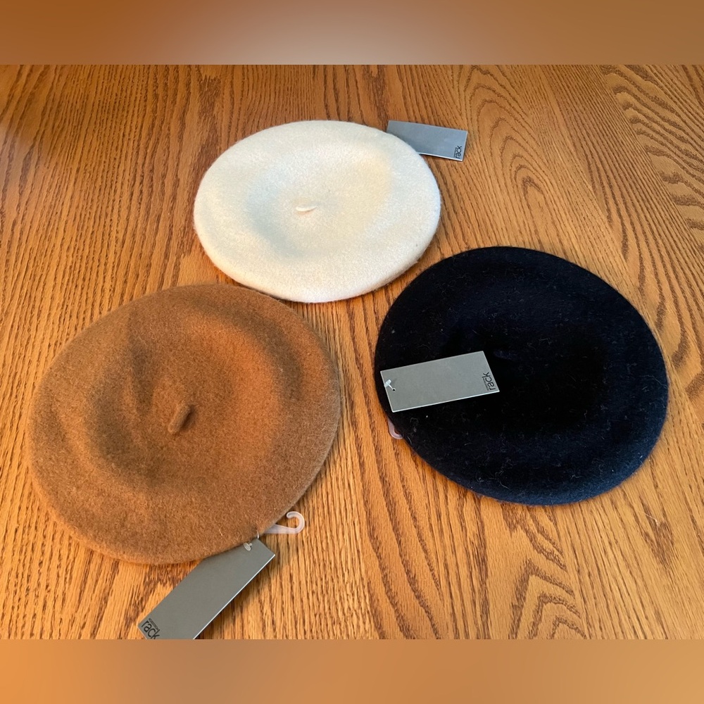 NORDSTROM Rack Classic Solid 11”Beret - LISTING IS FOR ONE